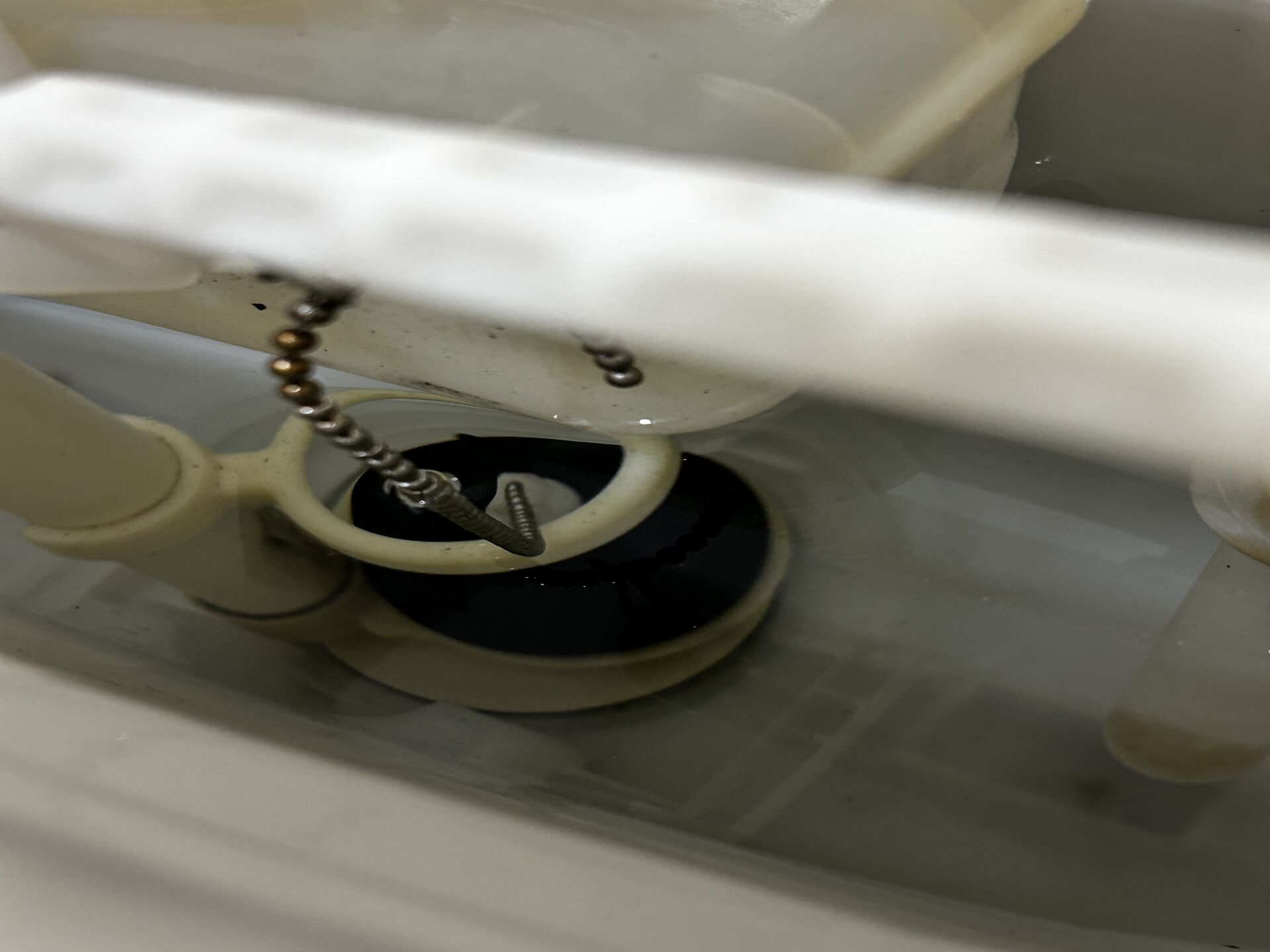 トイレの水漏れ